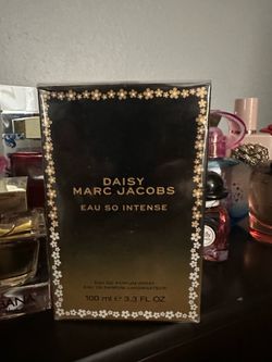 Marc Jacobs Perfume