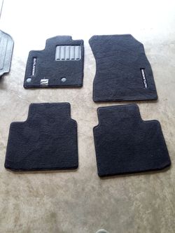 Mitsubishi Outlander floor mats NEW