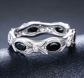 New 925 Sterling Silver Black Spinel Flower Engagement Ring