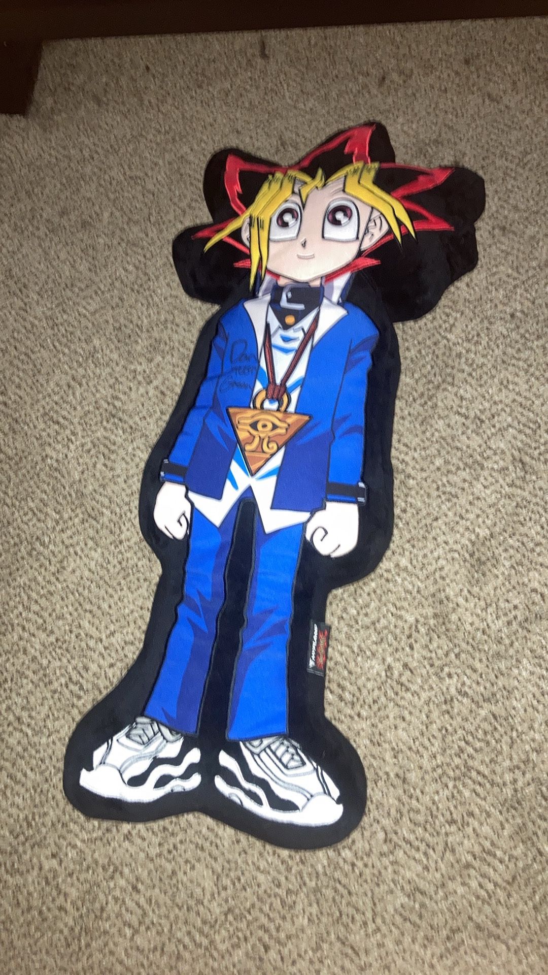 Hypland Yugi Moto Body Pillow With Dan Green Voice Actor Signature