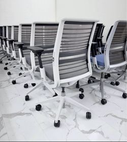 STEELCASE CASE THINK V2 CHAIRS FULLY LOADED $350 & UP DELIVERY AVAILABLE