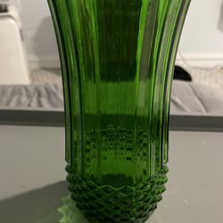 78 YEARS OLD BEAUTIFUL Glass Green 1940s  VASE 10 " tall 