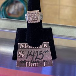 MOTHERS DAY 💕💐 14k White Gold Diamond Ring - $45 DOWN TAKE TODAY