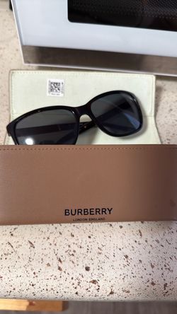 Burberry glasses