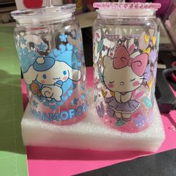 Costume Plastic Cups 