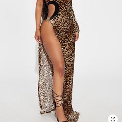 Alani Velvet Maxi Dress - Brown