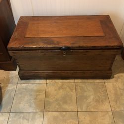 Vintage Wood Toolbox With Lock And Key