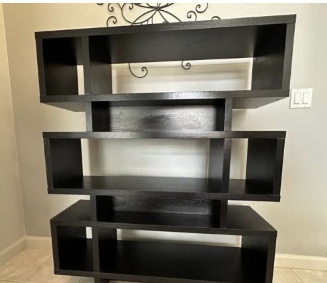 Shelf