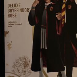 Gryffindor Robe 