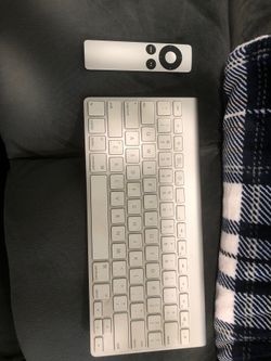 Apple remote and keyboard