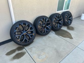 Strada 4 vercelli tires with rim