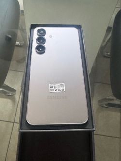 Samsung Galaxy S25 128GB - Silver Shadow Unlocked