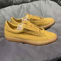 Men’s Shoes
