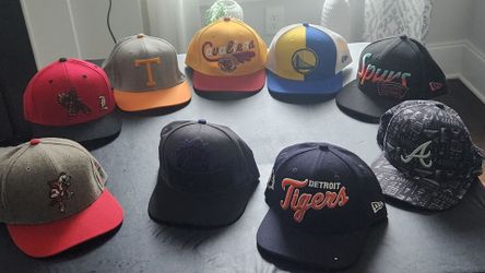 Various fitted caps
