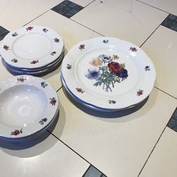 Gibson  Housewares Plates Vintage 