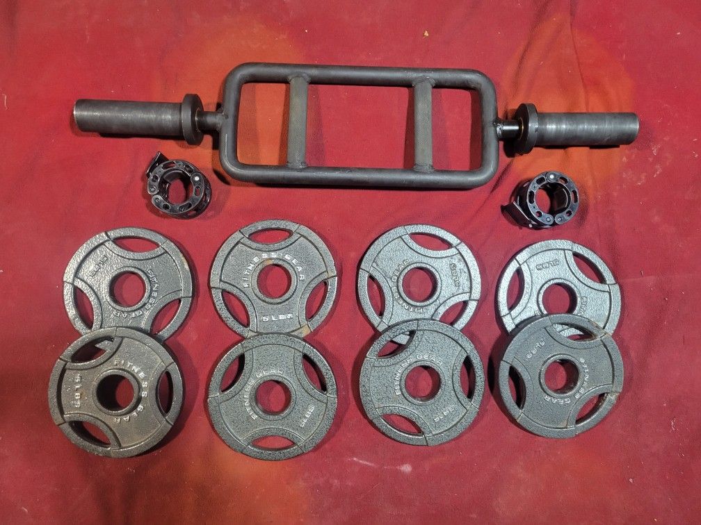 2" HOLE OLYMPIC TRICEP BAR WITH LOCKJAW COLLARS 40LBs. 8-5s
11525 S HALSTED DUNKIN DONUTS/7111.S WESTERN WALGREENS
100$ CASH ONLY AS IS