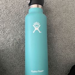 HydroFlask 21oz