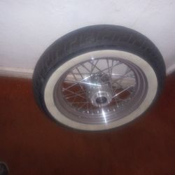 2013 Softail Delux Harley-Davidson Front Rim 