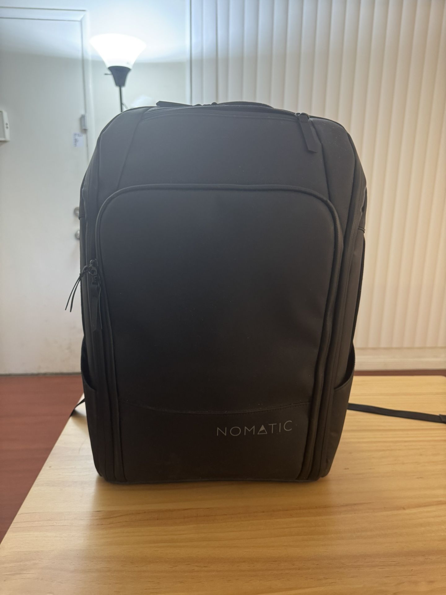 Nomatic TRAVEL PACK