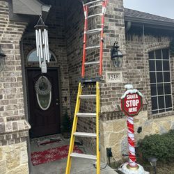 ESCALERA WERNER 5 IN 1 375 LBS $100