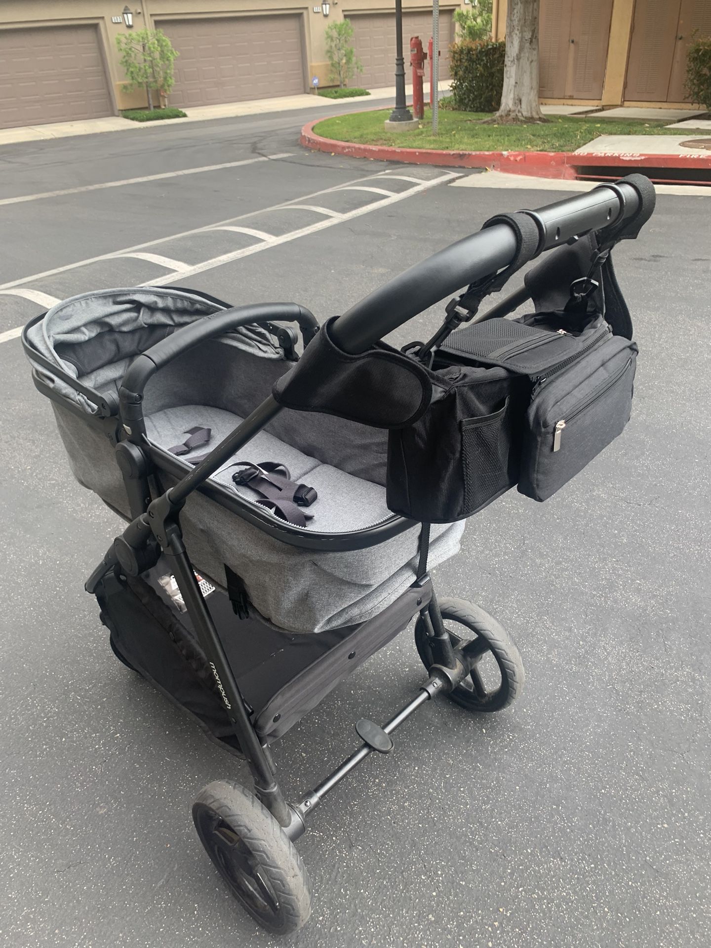 Stroller 