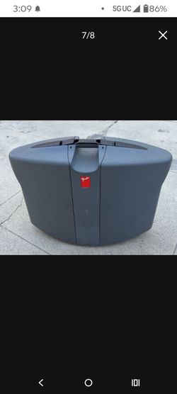 Fender P-250,  500watts Compact Portable