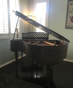 Kimball Petite Baby Grand Piano