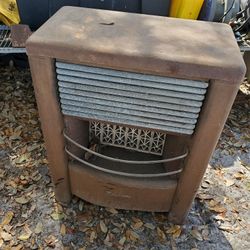 Vintage Heater  No Broken Ceramic, Nice