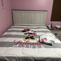Minnie Mouse Set Of 3 Pieces(bed Set Size Twin)