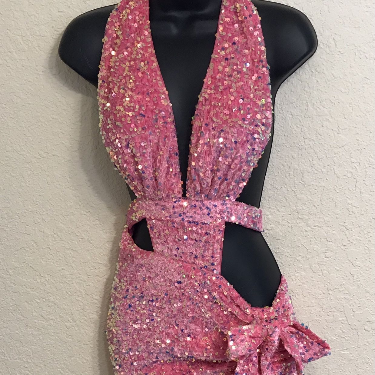 Fashion Nova Catch A Vibe Sequin Mini Dress for Sale in Orlando, FL -  OfferUp