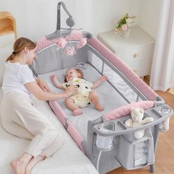 Baby Bassinet Bedside Crib, Pack and Play with Mattress, Diaper Changer and Playards from Newborn to Toddles,Pink