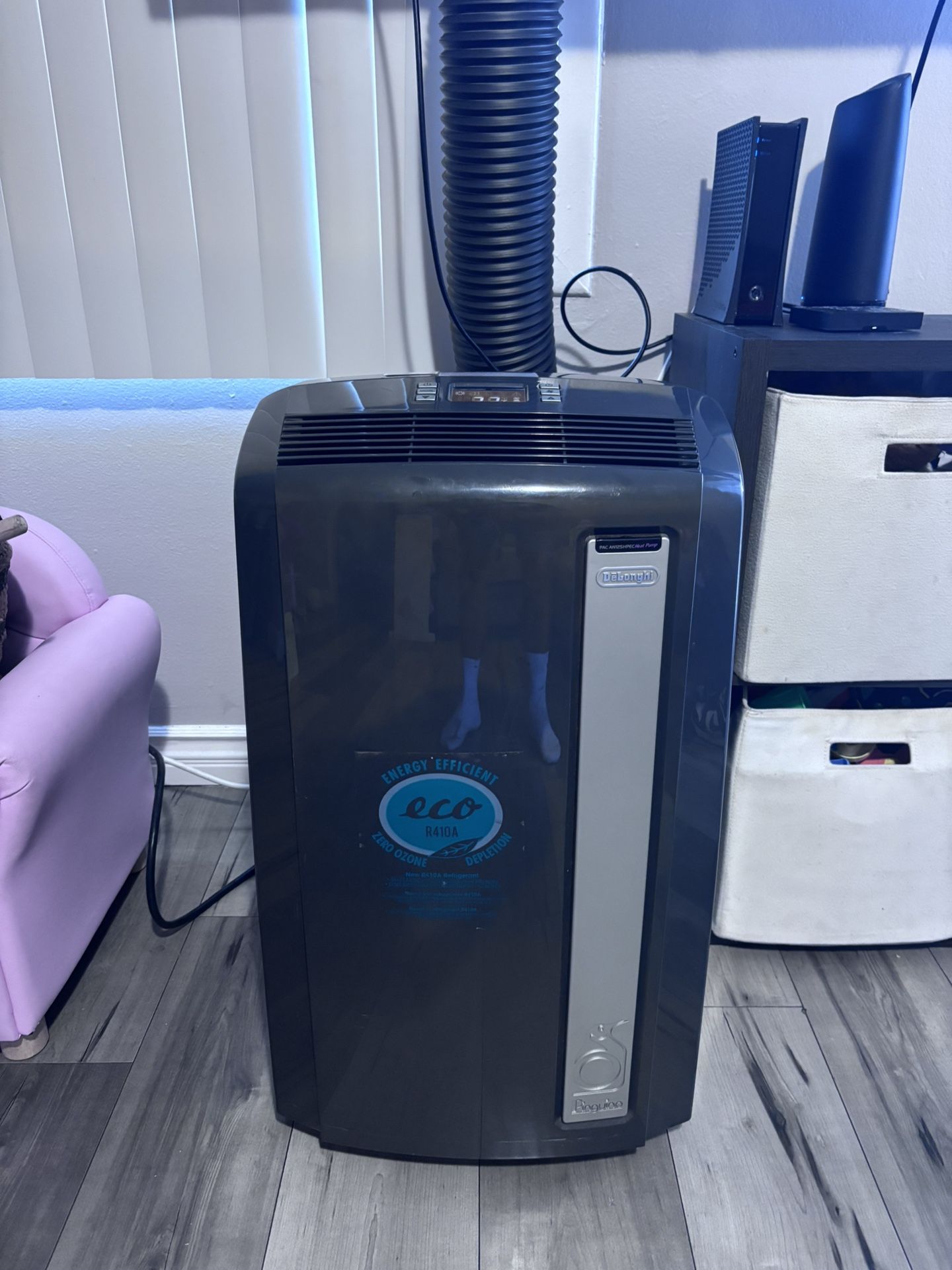 Portable Ac 14000 BTU Delonghi Penguino