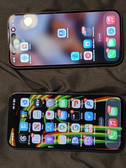 Two Apple iPhones Bundle