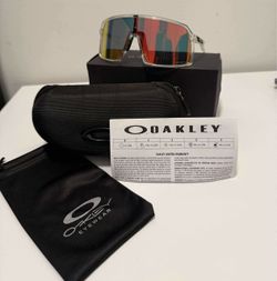 oakley sport sunglasses