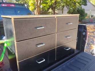 Free 6 drawer dresser