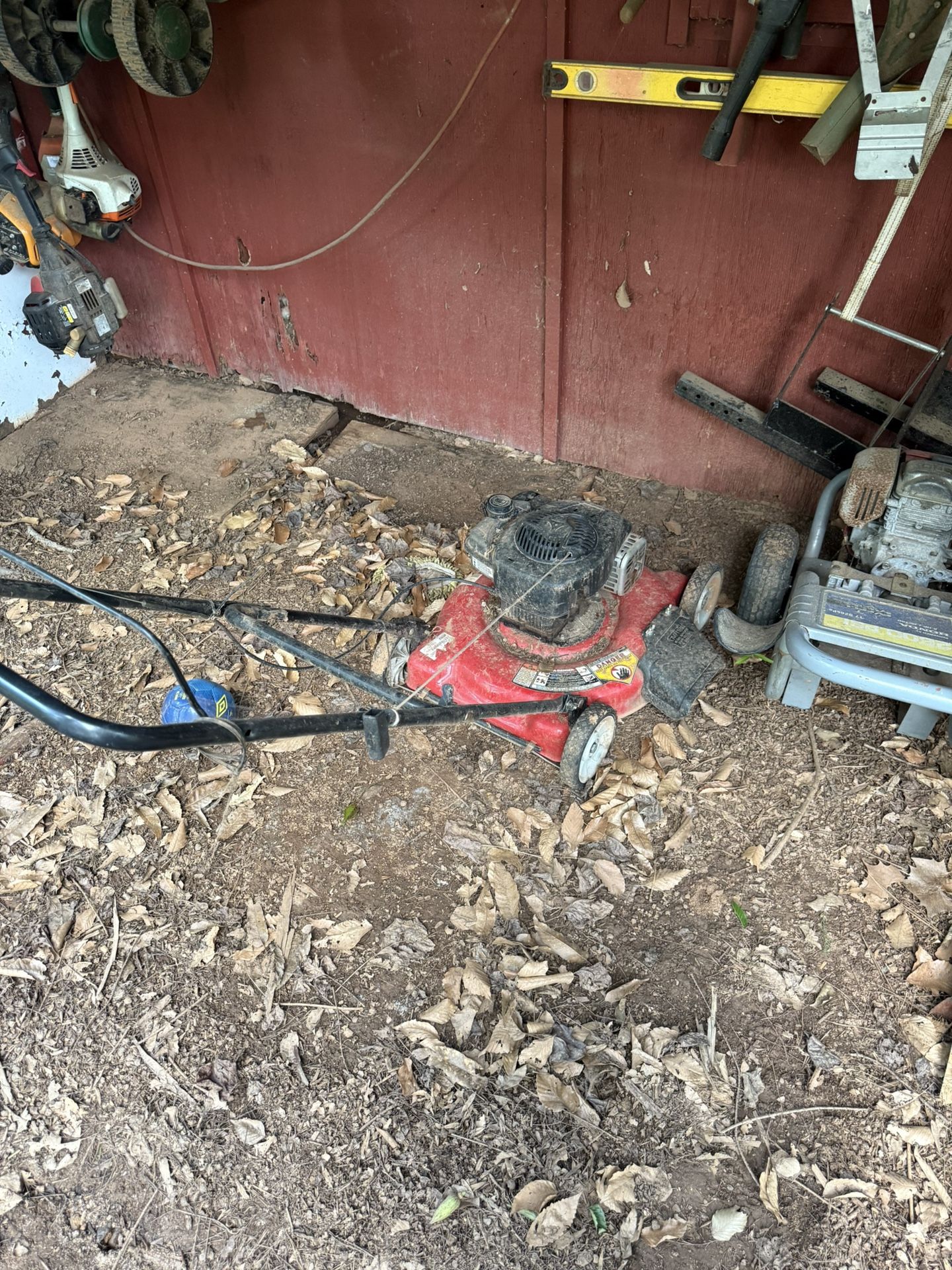Small Easy To Maneuver Push Mower Runs Great