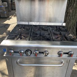 Gas 6 Burner Stove Wit Baking Oven for Sale in Bronx, NY
