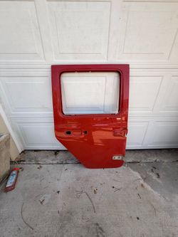 jeep wrangler and gladiator door