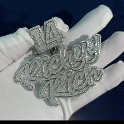 Custom https://offerup.com/redirect/?o=UGNzLkN1bmFuLmdyaWxscy53YXRjaGVz.rings.earings