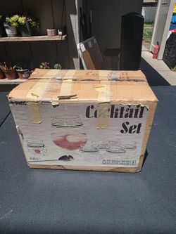 Vantage Anchor Hockey Cocktail Set