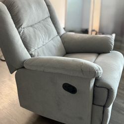 Recliner Chair 