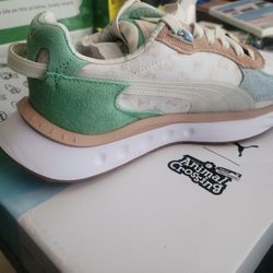 Puma Wild Rider Animal Crossing Edition (Size 7Y) 