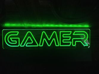 Gamer Neon Sign Batter Operated New in open box $8