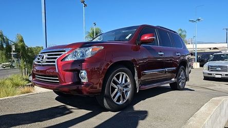 2013 Lexus LX 570 Base