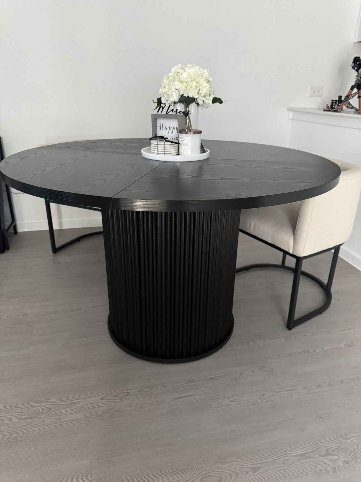 Black Circular Table