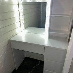 Mirror Vanity