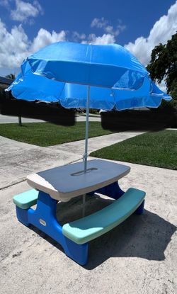 little tikes kids easy store junior picnic table and removable umbrella