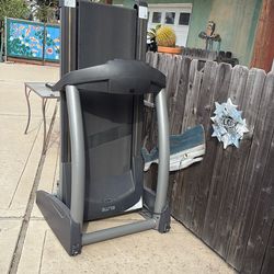 Elite Treadmill With Incline