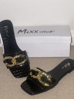 Women’s Shoes