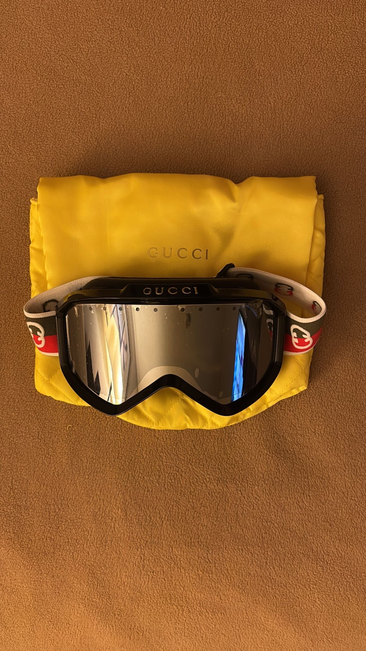 GUCCI GOGGLES